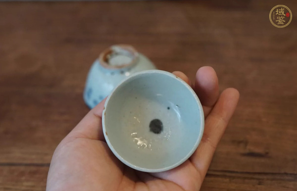 古玩陶瓷青花杯真品鑒賞圖