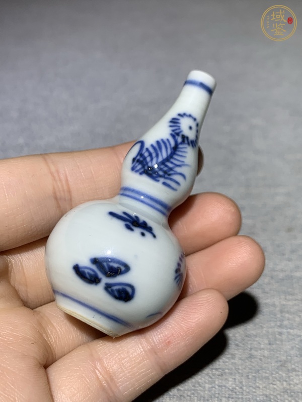 古玩陶瓷青花花卉紋葫蘆瓶真品鑒賞圖