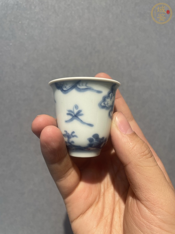 古玩陶瓷青花人物折沿杯真品鑒賞圖