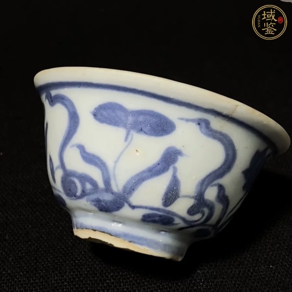 古玩陶瓷青花花卉紋茶杯真品鑒賞圖