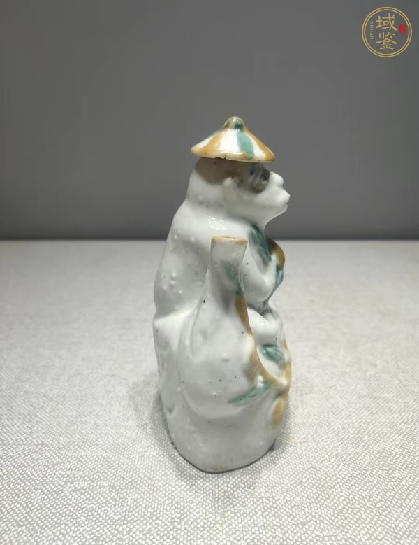 古玩陶瓷點彩猴型壺真品鑒賞圖