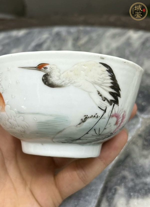 古玩陶瓷粉彩花鳥紋碗真品鑒賞圖