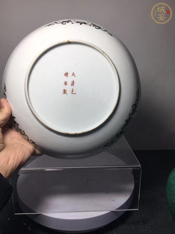 古玩陶瓷大雅齋風(fēng)格花卉紋盤真品鑒賞圖