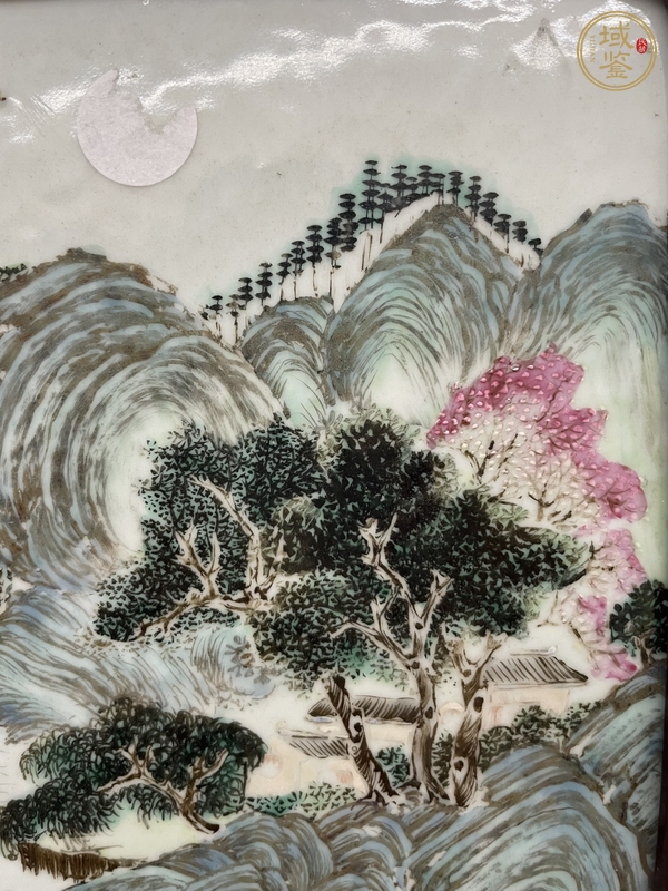 古玩陶瓷淺絳彩山水瓷板真品鑒賞圖