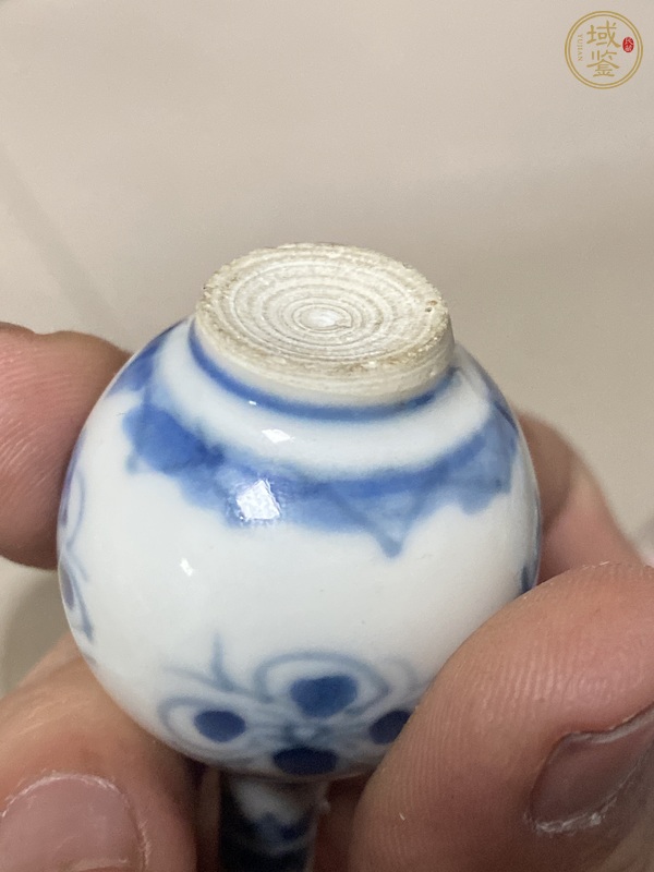 古玩陶瓷康熙青花小膽瓶真品鑒賞圖