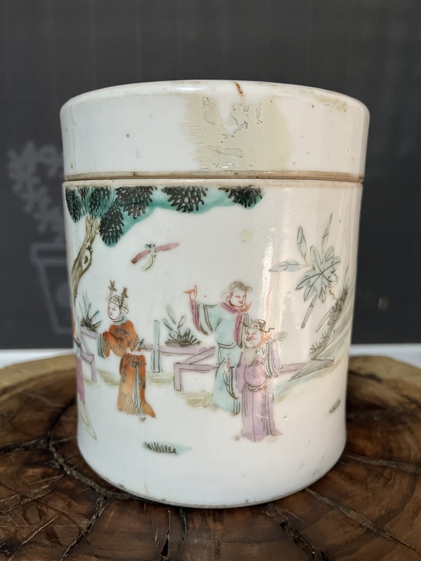 古玩陶瓷同治粉彩人物蓋缸拍賣,當前價格1688元
