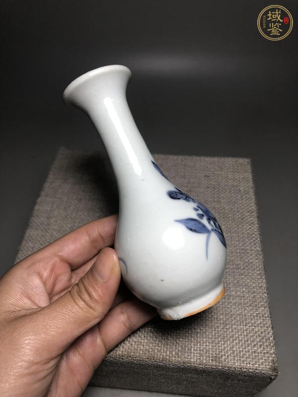 古玩陶瓷清早·青花花卉紋長頸瓶 真品鑒賞圖