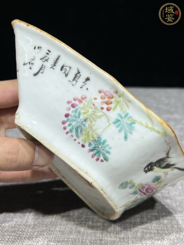 古玩陶瓷淺絳彩花鳥紋角碗真品鑒賞圖