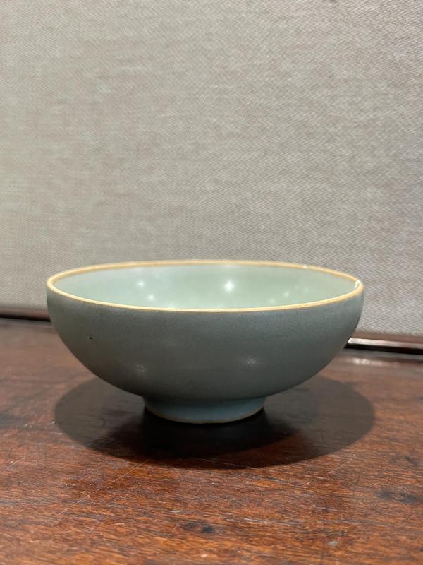 古玩陶瓷南宋龍泉杯拍賣,當(dāng)前價(jià)格18888元