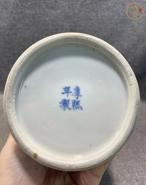 古玩陶瓷花間龍紋青花瓶真品鑒賞圖