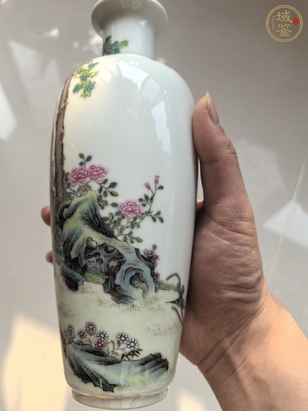 古玩陶瓷粉彩瓶真品鑒賞圖