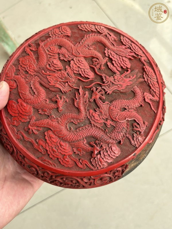 古玩雜項(xiàng)龍紋剔紅小漆盒真品鑒賞圖