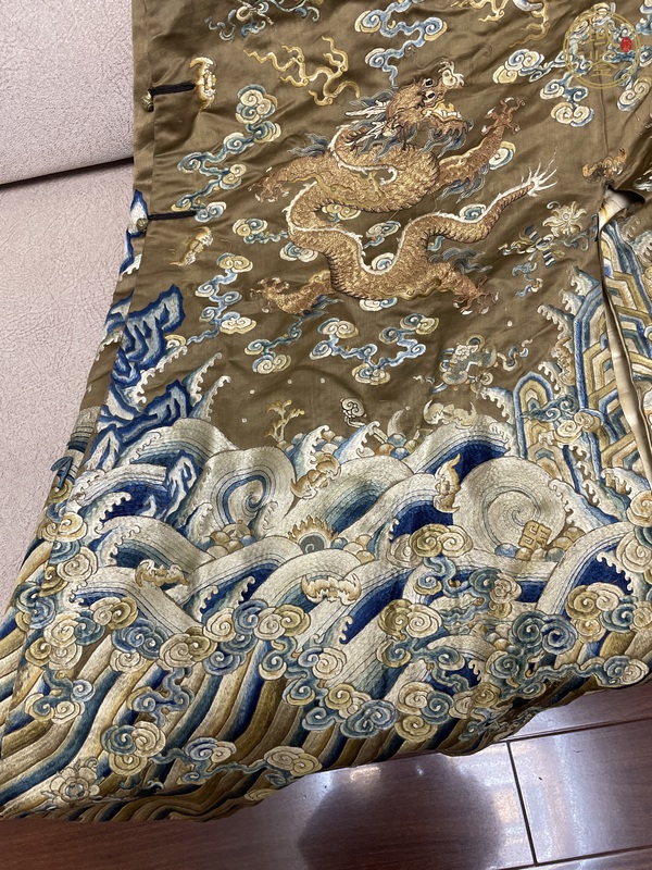 古玩雜項(xiàng)吉服龍袍真品鑒賞圖