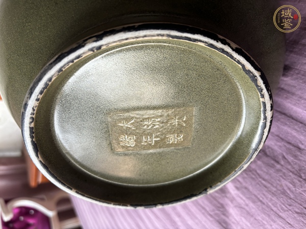 古玩陶瓷憑圖片看老，光緒茶葉末釉荸薺瓶真品鑒賞圖