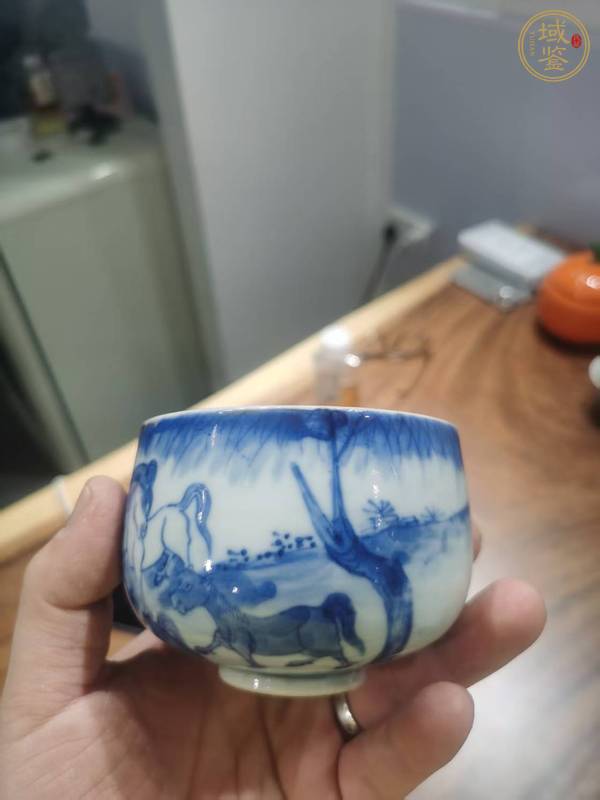 古玩陶瓷青花杯真品鑒賞圖