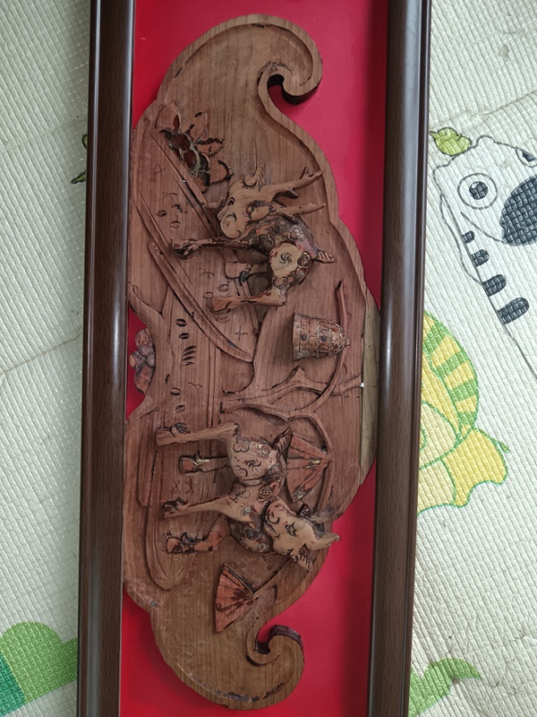 古玩雜項木雕花板拍賣，當前價格100元