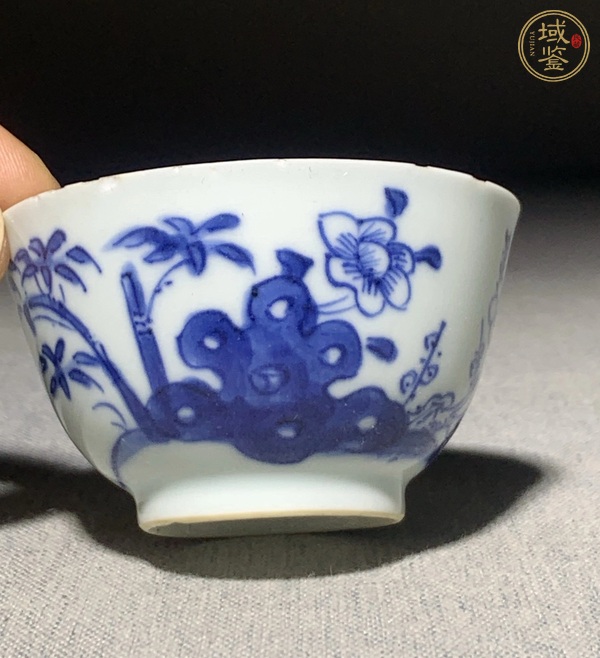 古玩陶瓷乾隆洞石花卉紋杯真品鑒賞圖