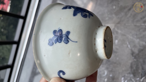 古玩陶瓷青花螭龍紋茶碗真品鑒賞圖