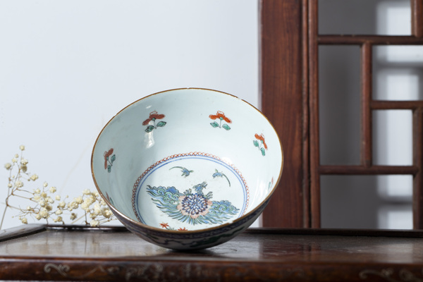 古玩陶瓷清康熙·青花加彩夔鳳花鳥紋碗拍賣,當前價格6270元