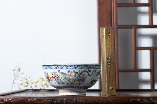 古玩陶瓷清康熙·青花加彩夔鳳花鳥紋碗拍賣,當前價格6270元
