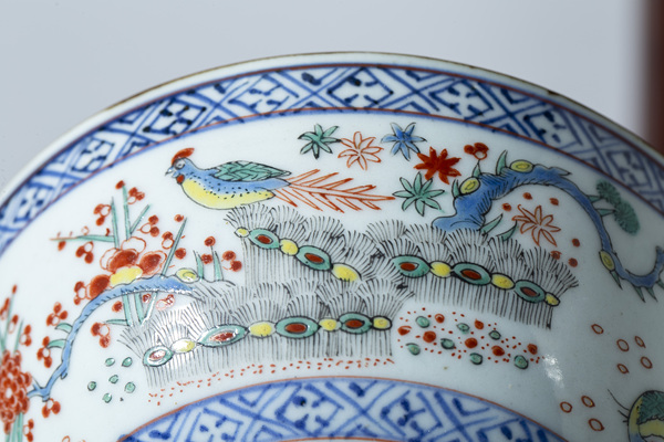 古玩陶瓷清康熙·青花加彩夔鳳花鳥紋碗拍賣,當前價格6270元