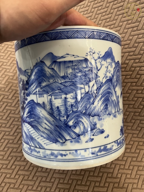 古玩山水紋青花筆筒真品鑒賞圖