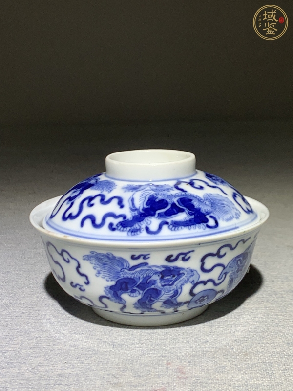 古玩陶瓷青花蓋碗真品鑒賞圖