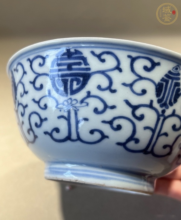 古玩陶瓷青花花間壽字紋茶碗真品鑒賞圖