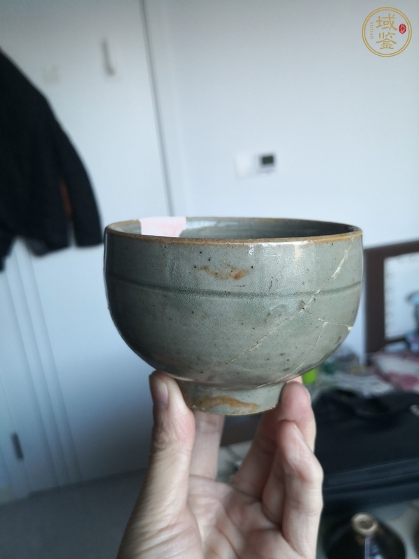 古玩陶瓷耀州窯青釉茶碗真品鑒賞圖