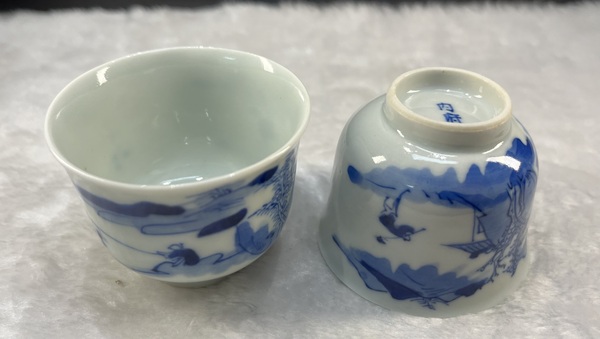 古玩陶瓷青花山水人物杯一對(duì)拍賣(mài),當(dāng)前價(jià)格3800元