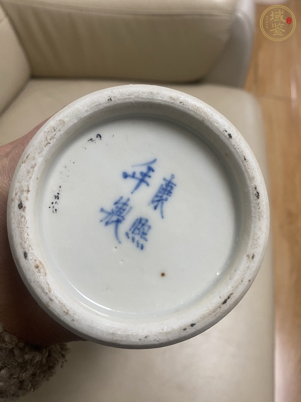 古玩陶瓷青花龍穿花卉紋蓋瓶真品鑒賞圖