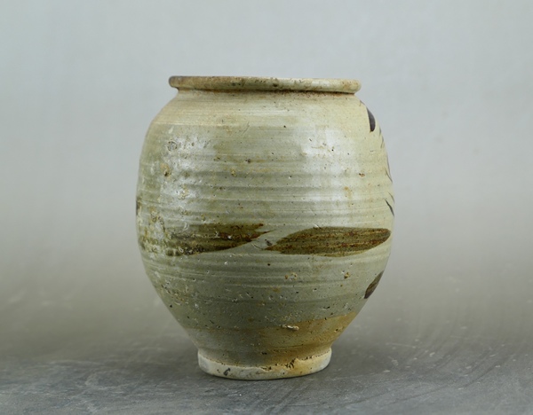 古玩陶瓷精品.元青花螺旋紋罐(館藏級)拍賣,當前價格999元