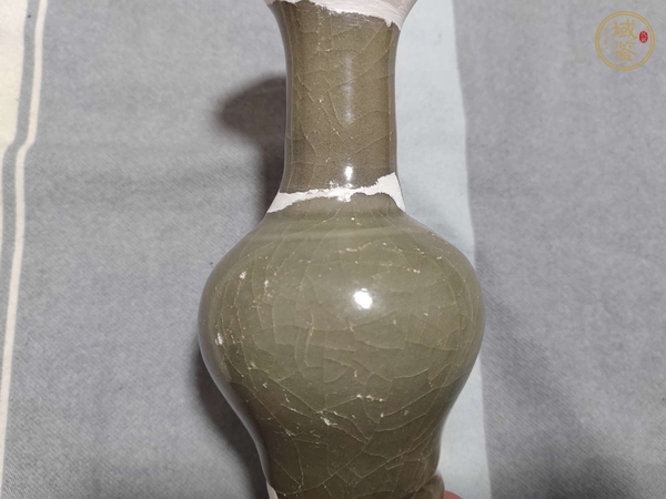 古玩龍泉青瓷花觚真品鑒賞圖