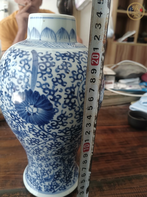 古玩陶瓷青花纏枝花蓋瓶真品鑒賞圖