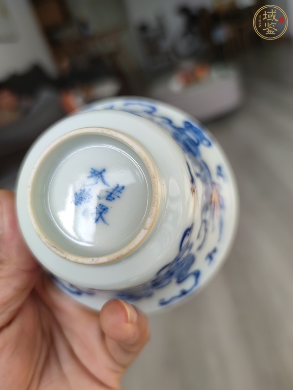 古玩陶瓷青花獅子銹球紋杯真品鑒賞圖