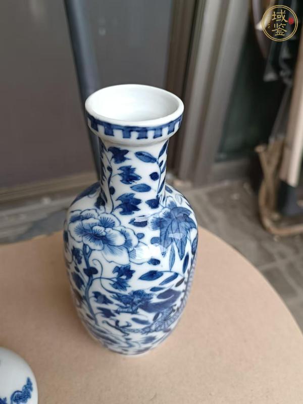 古玩陶瓷花間龍紋青花瓶真品鑒賞圖