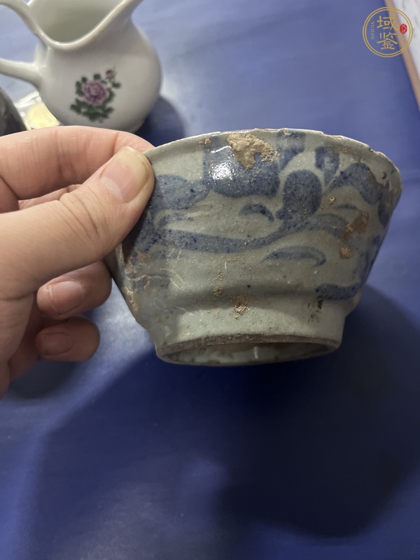 古玩陶瓷青花杯真品鑒賞圖