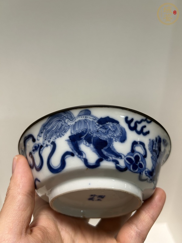 古玩陶瓷獅紋青花洗真品鑒賞圖