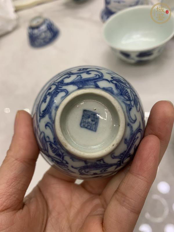 古玩陶瓷青花淡描花卉紋茶圓真品鑒賞圖