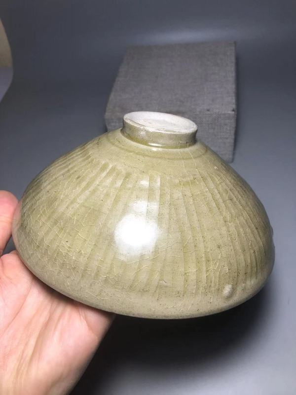 古玩陶瓷宋，珠光青瓷刻花碗拍賣，當前價格2000元