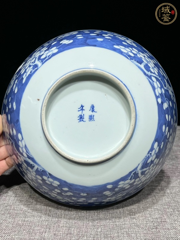 古玩陶瓷青花留白冰梅紋碗真品鑒賞圖