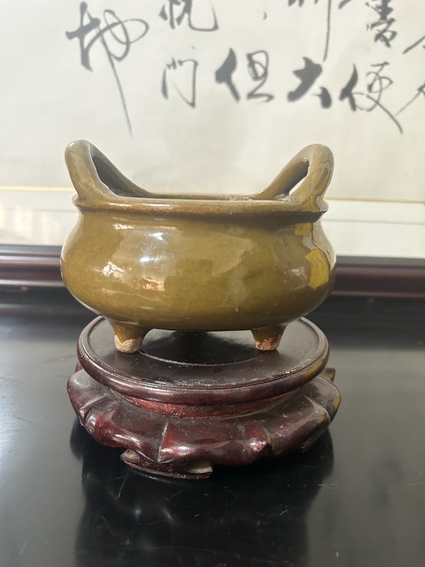 古玩轉(zhuǎn)賣晚清茶葉末釉三足鳳眼香爐拍賣，當前價格880元