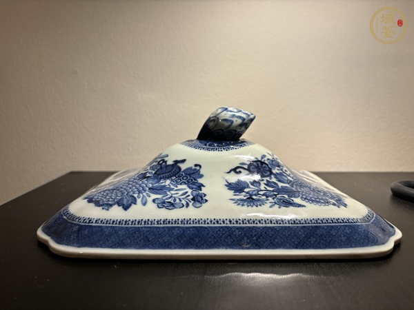 古玩陶瓷青花菲茨休蓋鍋真品鑒賞圖