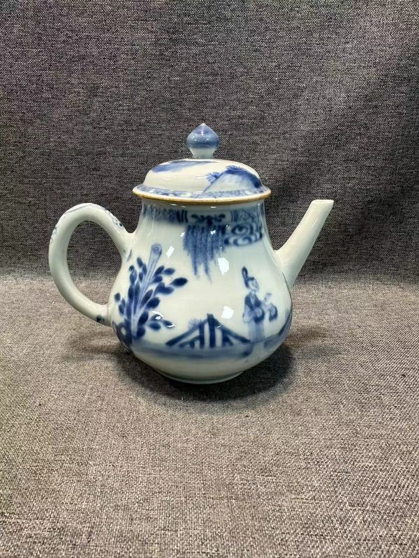 古玩陶瓷康熙青花（西廂記）茶壺拍賣，當前價格18888元