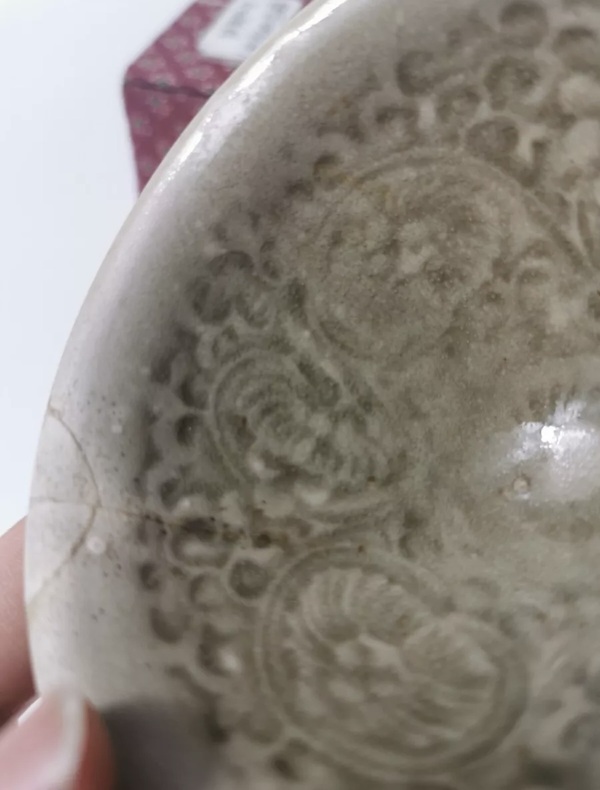 古玩陶瓷耀州窯團(tuán)菊盞拍賣，當(dāng)前價格10000元
