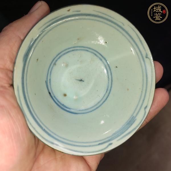 古玩陶瓷青花花卉紋杯真品鑒賞圖