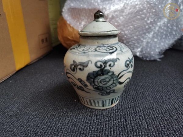 古玩陶瓷青花罐真品鑒賞圖