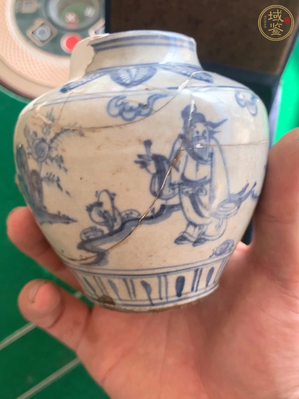 古玩陶瓷青花人物紋罐真品鑒賞圖