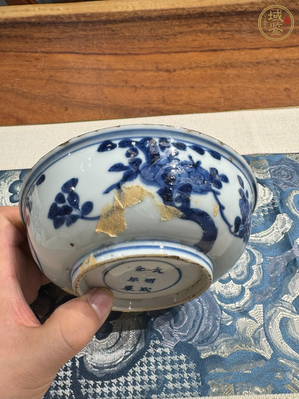 古玩陶瓷花鳥紋青花洗真品鑒賞圖