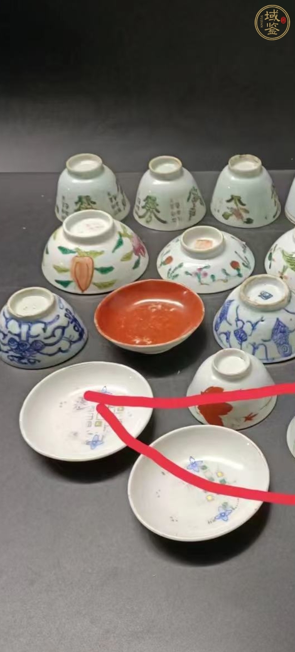 古玩陶瓷青花盤真品鑒賞圖